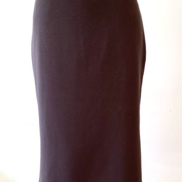 Brown Wool Crepe Pencil Skirt by Sunhee Moon with 2 Back Kick Pleats - Picture 3 of 12